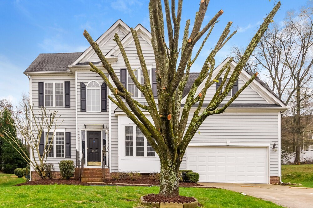 Foto principal - 10816 Hellebore Rd