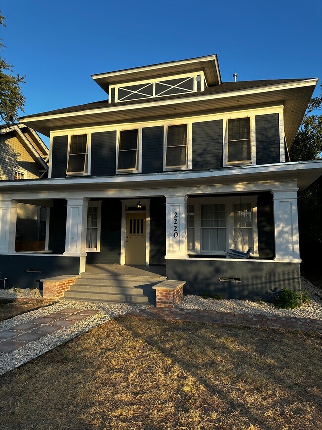 Building Photo - 2220 Gorman Ave
