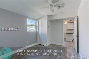 Foto del edificio - 1833 Taylor St