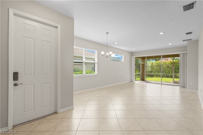 Building Photo - 4443 Dutchess Park Rd