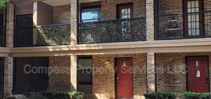 Building Photo - 1421 S 12th St