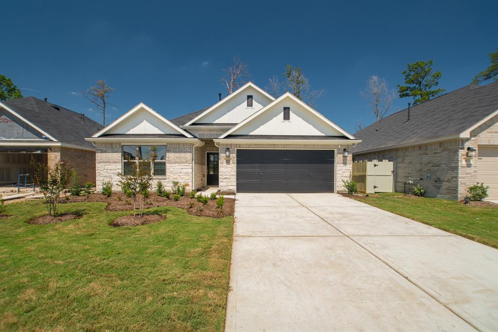 9809 N Goshawk Trl, Shenandoah, TX 77385 House for Rent in Shenandoah