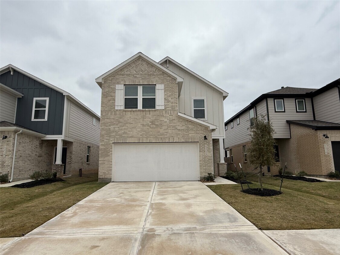 Foto principal - 5019 Ricochet Ln