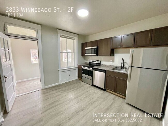 Foto del edificio - 2833 Winnebago St