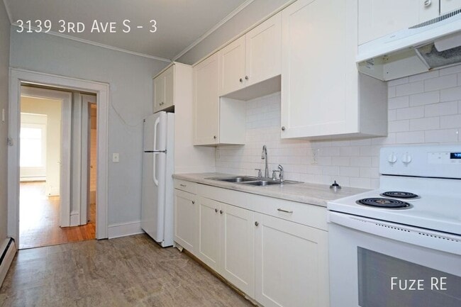 Foto del edificio - 3139 3rd Ave S