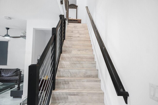 Foto del edificio - 8005 NW 104th Ct