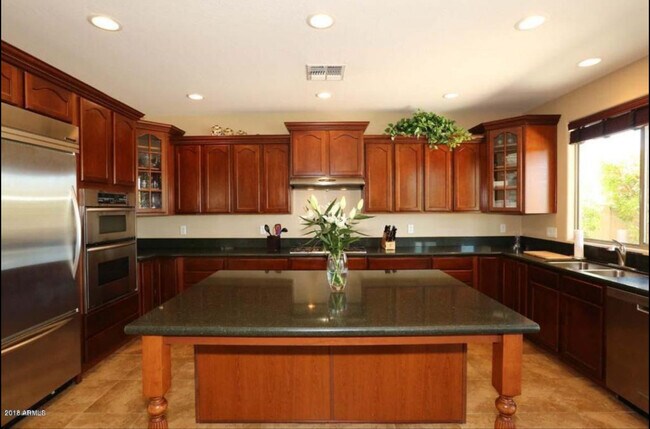 Foto del edificio - 16756 N 98th Pl