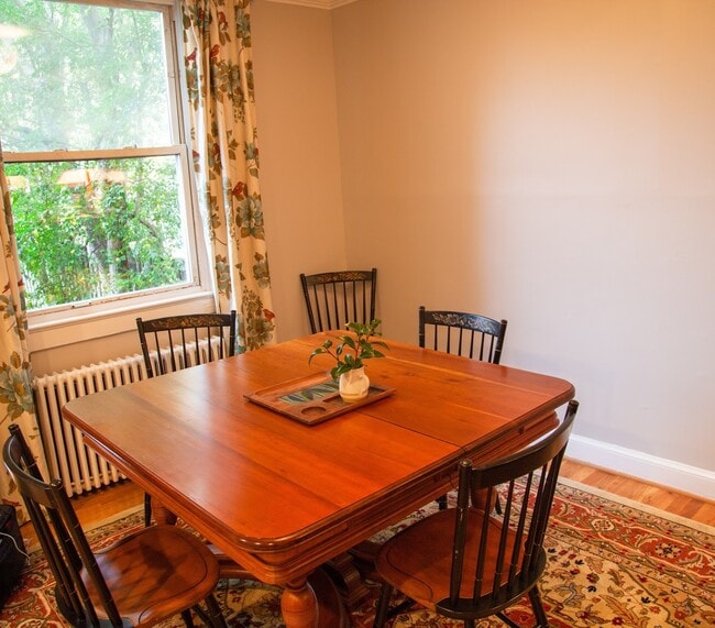 Dining room - 412 N Fayette St