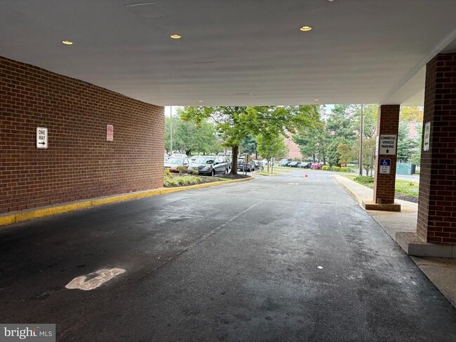 Building Photo - 6317 Park Heights Ave