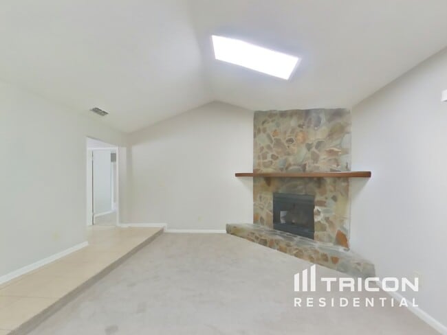 Building Photo - 8146 Niska Trail