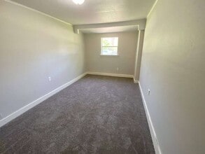 Building Photo - 5414 Northridge Dr