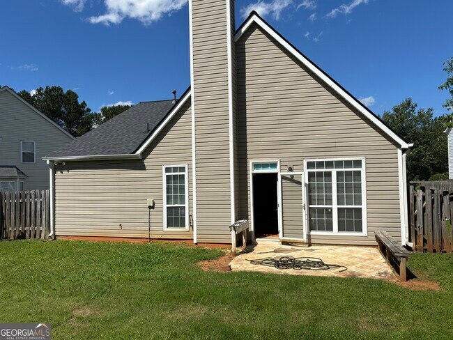Building Photo - 709 Weatherstone Trce