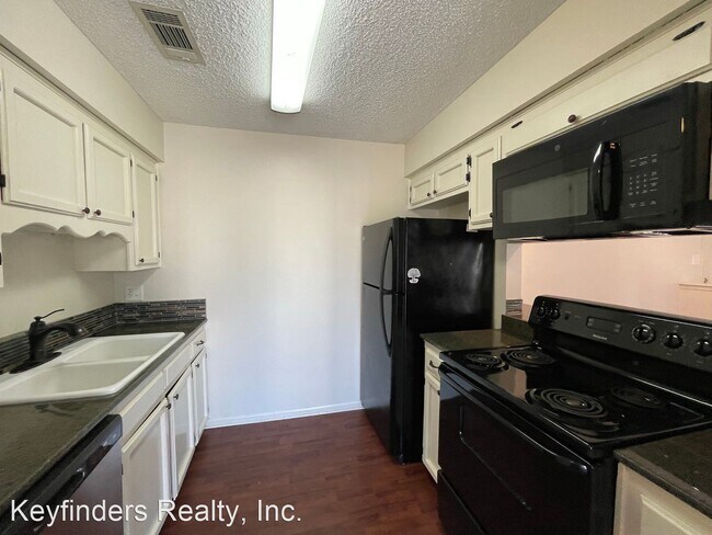 Building Photo - 1 br, 1 bath House - 5233 Butter Creek Lan...