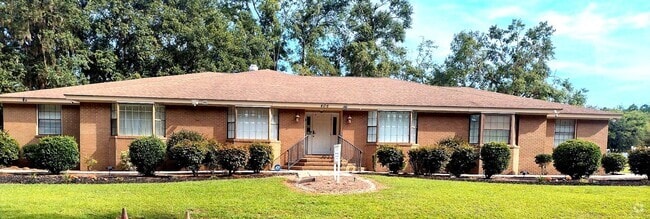Main Entrance - 406 Cal Causeway Rd