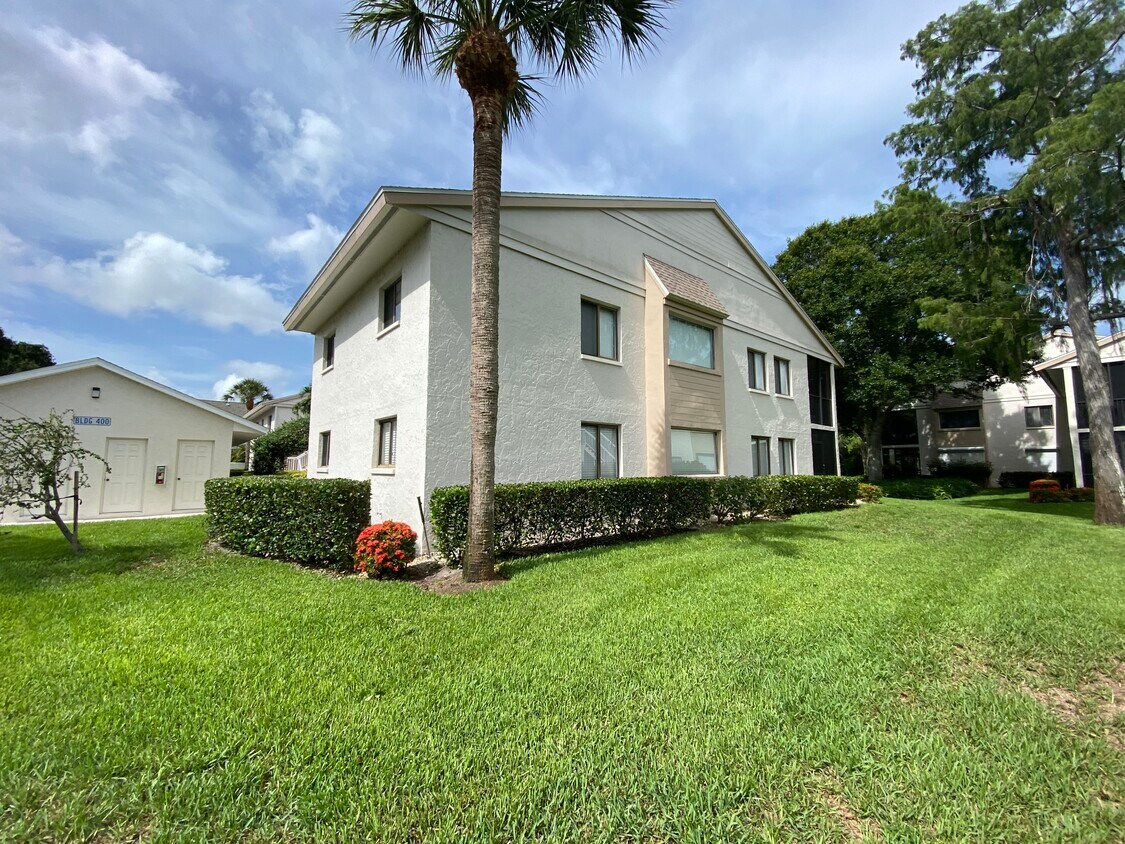 910 Vanderbilt Beach Rd Unit 412, Naples, FL 34108 Condo for Rent in