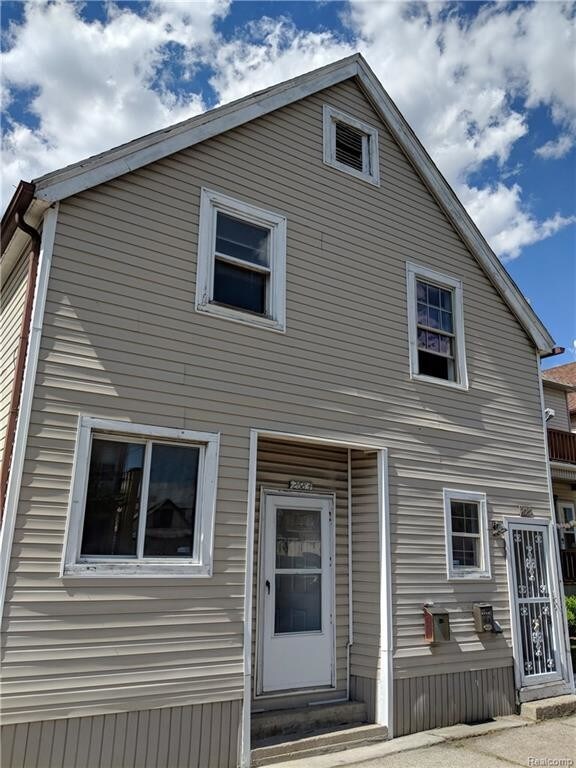 Primary Photo - 2685 Casmere St