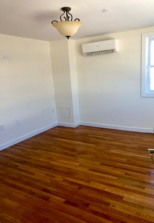 Building Photo - 685 Nantasket Ave