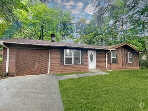 Building Photo - 6224 Wellington Dr