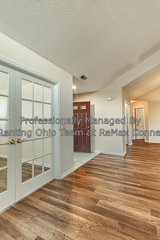 Building Photo - 8951 Stonebridge Pl