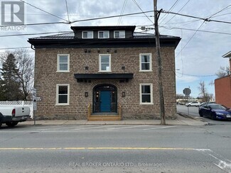 Building Photo - 5-105 Clothier St W
