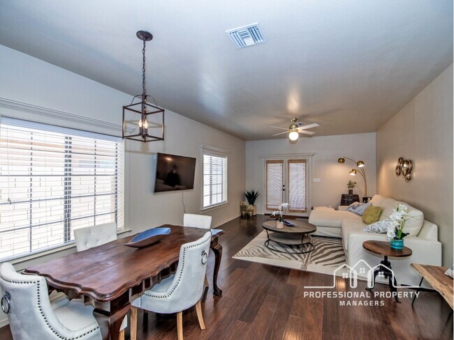 Foto del edificio - "Well-maintained 3-Bedroom, 2-Bathroom Home!"