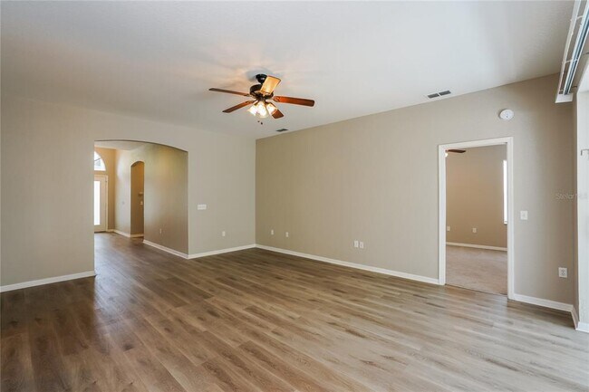 Foto del edificio - 10724 Carloway Hills Dr