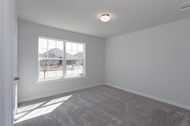 Foto del edificio - 512 Pepperbark Ave