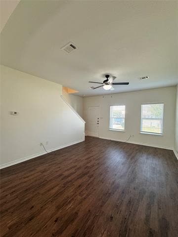 Building Photo - 102 Bridle Ct