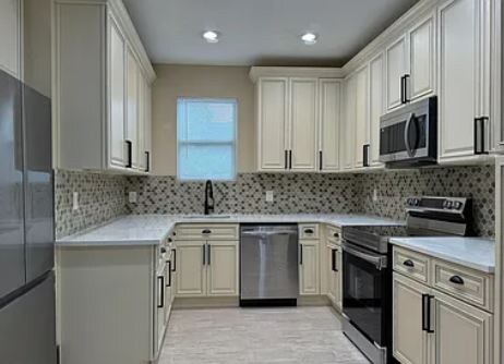 Foto del edificio - 1325 River St