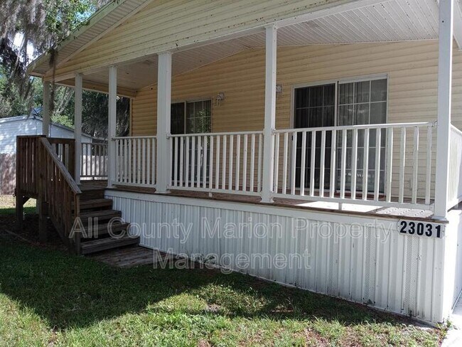 Foto del edificio - 23031 NE 112th Court Rd