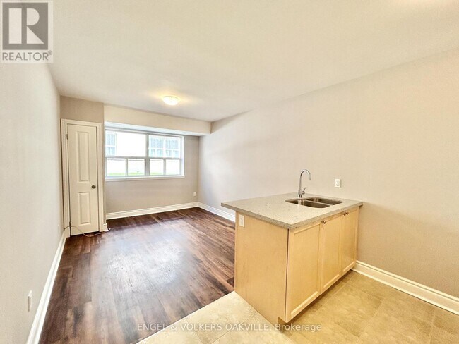 Photo du bâtiment - 9 Thirty Third St