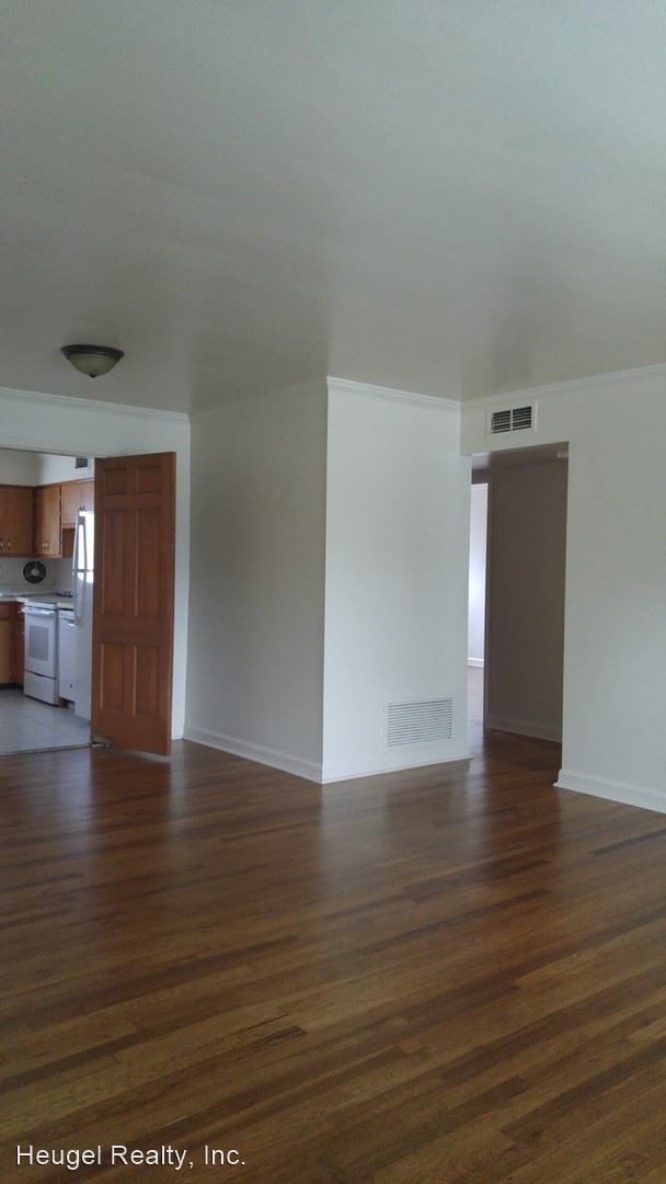 Building Photo - 3610 Bellemeade Ave