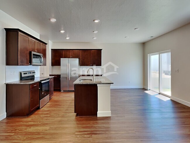 Foto del edificio - 2330 E Wild Horse Way