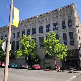Primary Photo - 104 S Main St
