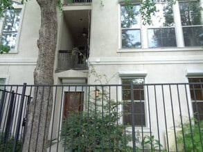 Building Photo - 4514 Morningside Dr