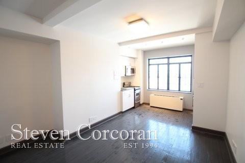 Foto principal - 0 bedroom in New York NY 10017