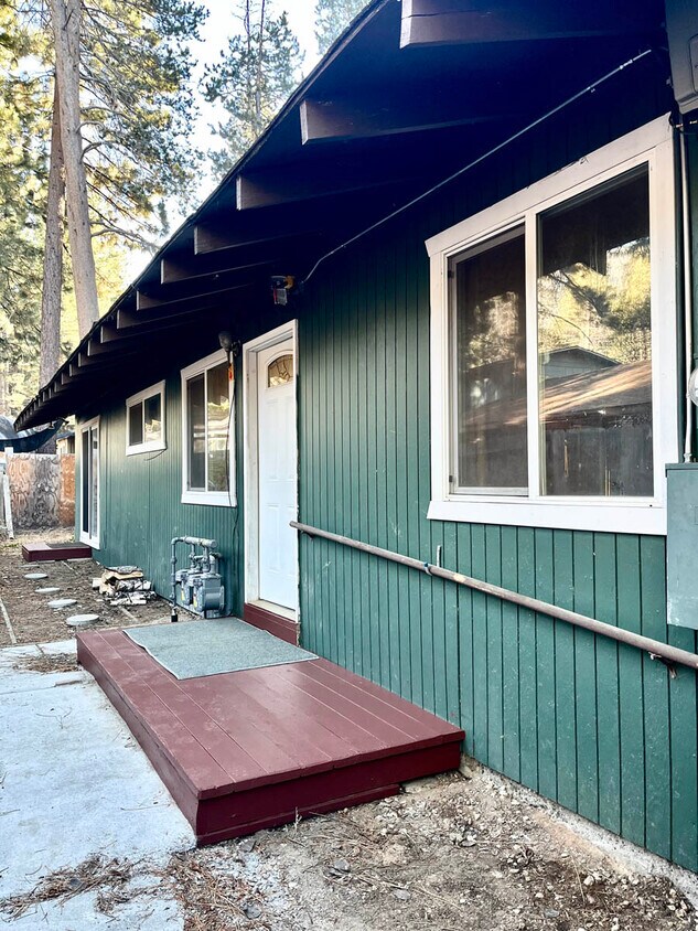 3694 Tamarack Ave Unit A, South Lake Tahoe, CA 96150 Condo for Rent