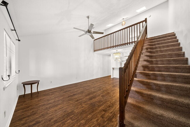 Foto del edificio - 6504 N Lagoon Dr