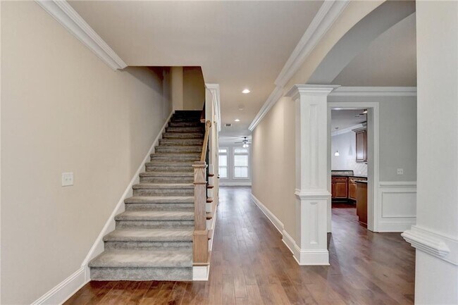 Foto del edificio - 4979 Gentilly Terrace