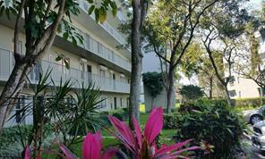 Foto del edificio - 2228 N Cypress Bend Dr