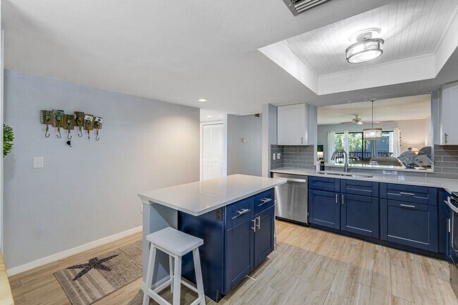 Foto del edificio - 12601 Kelly Sands Way