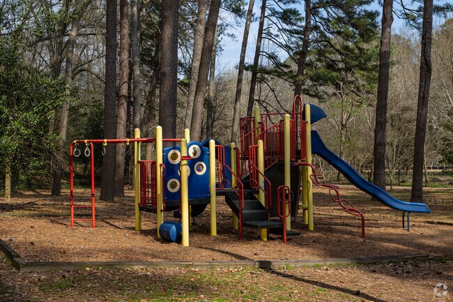 Tanyard Creek Park is a great place to bring the family for a day in the park.