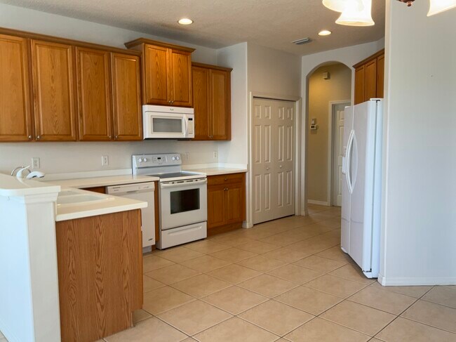 Foto del edificio - 12323 30th St E