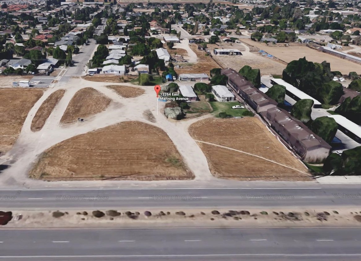 13264 E Manning Ave, Parlier, CA 93648 Apartments in Parlier, CA
