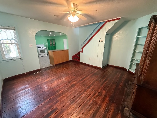 Building Photo - 1307 Bingham St