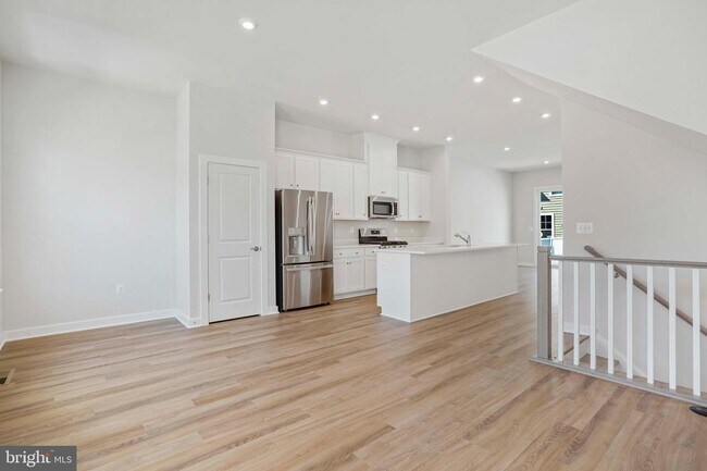 Foto del edificio - 1734 BLUE SPRUCE St