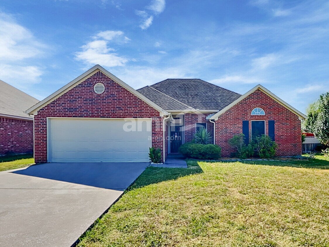 320 Pin Oak Lane House Rental in Royse City, TX
