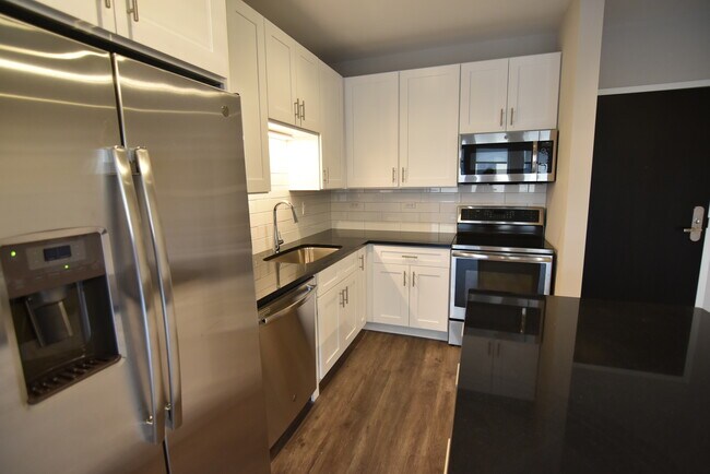 Foto del edificio - 3833 N Broadway