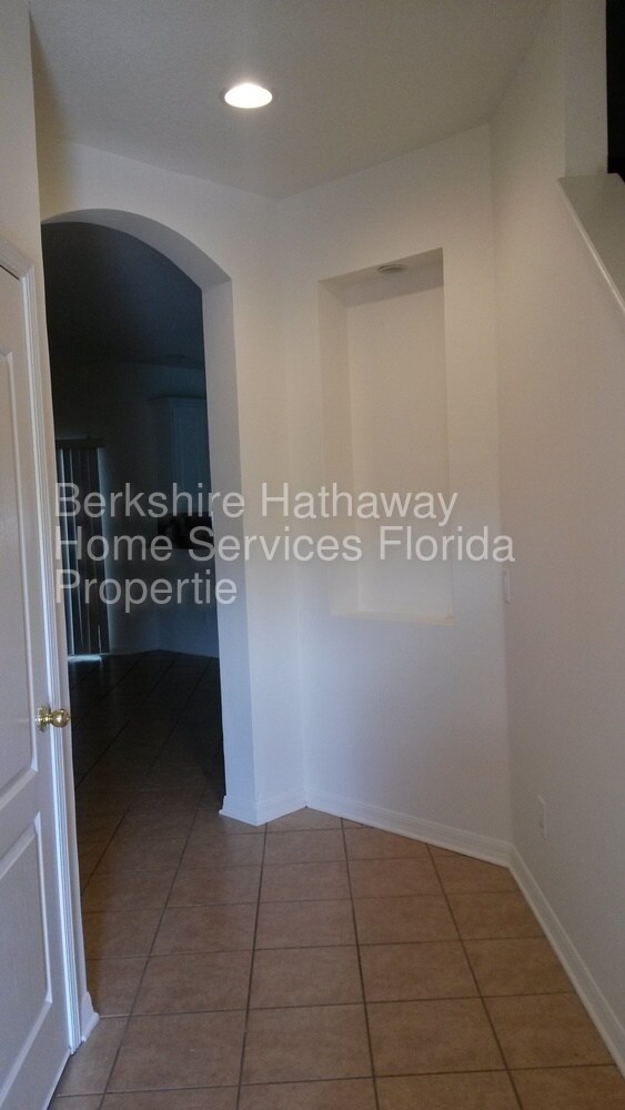 Building Photo - 4427 Amberly Oaks Ct