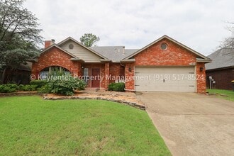 Building Photo - 11222 S 107th E Ave